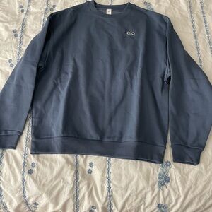 ALO Yoga Accolade Crew Neck